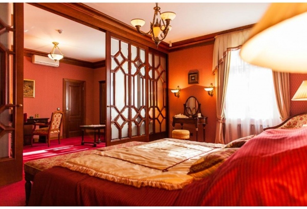 Nakvynė su apsilankymu SPA centre „TB Palace Hotel & SPA“