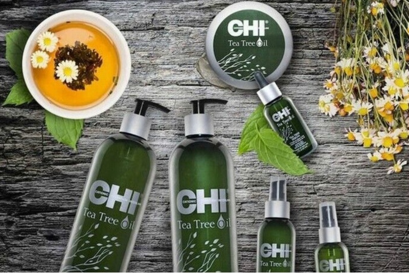 „CHI Tea Tree“ arbatmedžio plaukų terapija Klaipėdoje