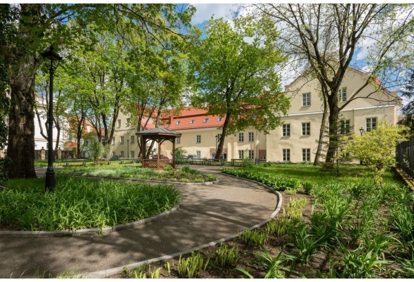 Ekskursija „Maironio namų ir sodo labirintai“ Kaune
