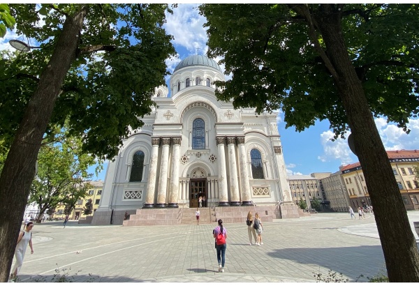 Teminis maršrutas „Bohema tarpukario Laisvės alėjoje“