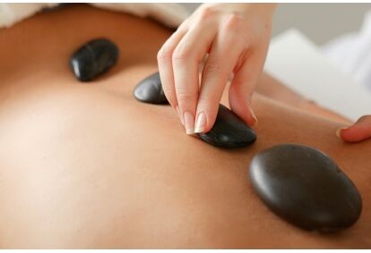 ESPA aromaterapinis masažas su karštais akmenimis Vilniuje