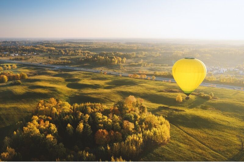 Skrydis oro balionu virš pasirinkto miesto su „Hot Air Lines“