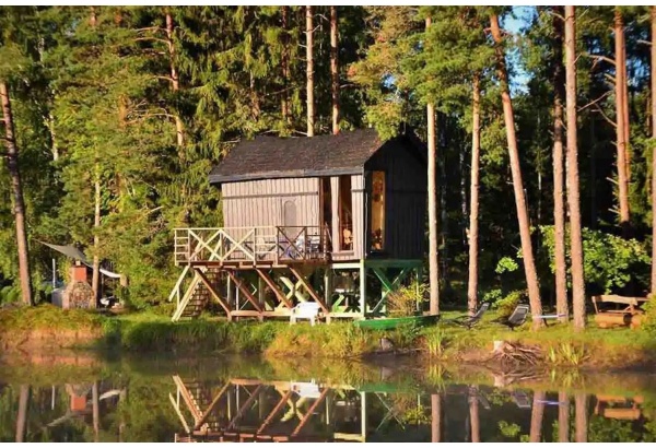 Nakvynė namelyje prie ežero "Rancho Gobas" 4 asmenims