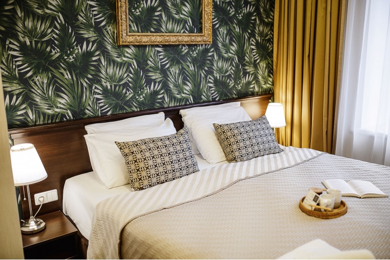 Poilsis viešbutyje „Art hotel Bohema“ su pasiplaukiojimu jachta Klaipėdoje