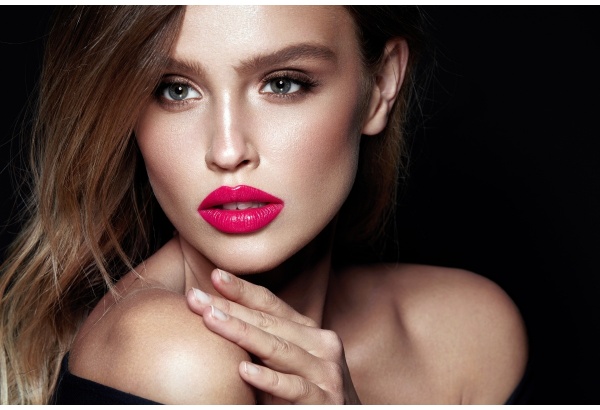 Makiažo pamoka grupei studijoje „Be beauty“ Vilniuje