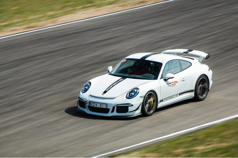 Ekstremalus pasivažinėjimas su „Porsche 911 GT3“ Nemuno žiedo trasoje