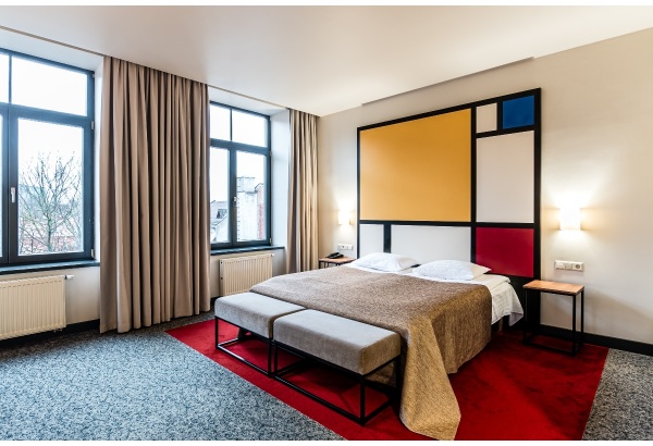 Nakvynė su pusryčiais ir vakariene viešbutyje „Victoria hotel Kaunas“