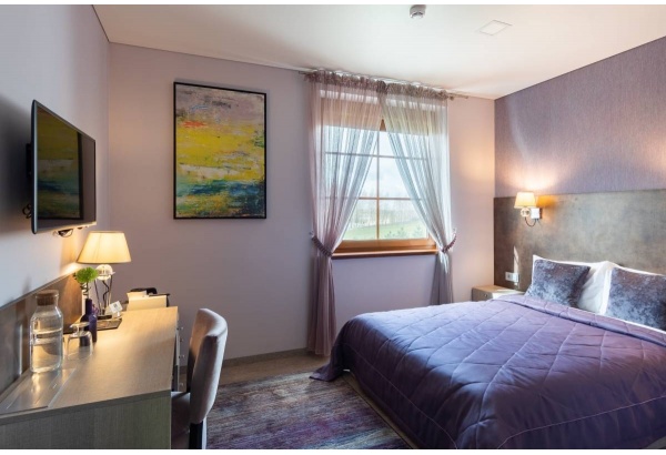Nakvynė dviem kambaryje „Lavender“ su SPA Telšiuose