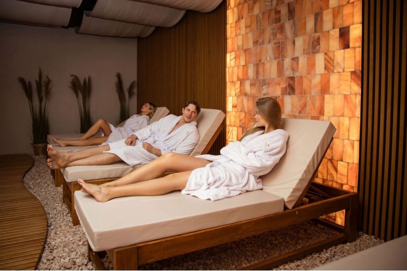 SPA programa su masažu ir poilsiu baseino ir pirčių erdvėje Kaune