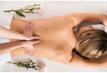 Aromaterapinis viso kūno masažas salone 