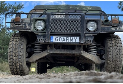 Vairuok karinį visureigį „Humvee M988“ Vilniuje