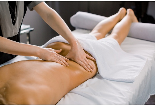 Limfodrenažinis masažas studijoje “MR. M. Massage” Vilniuje
