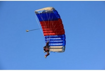 Šuolis sparno tipo parašiutu Vilniuje