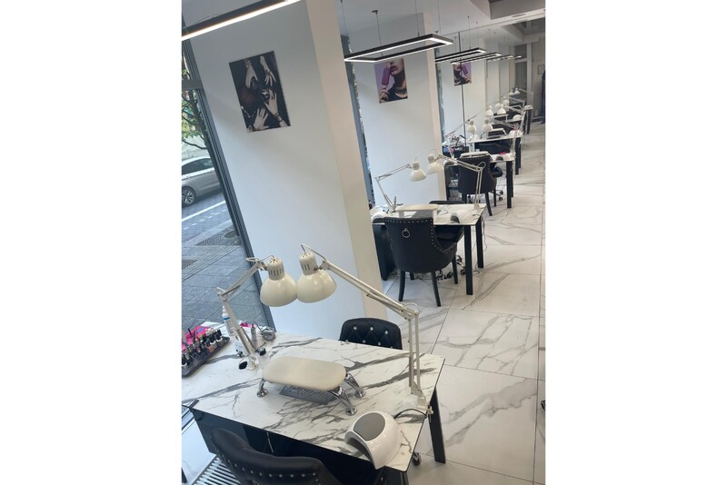 Vyriškas manikiūras salone „Like me Beauty“ Vilniuje
