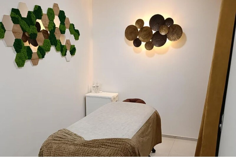 Braškėmis kvepianti viso kūno SPA programa + DOVANA