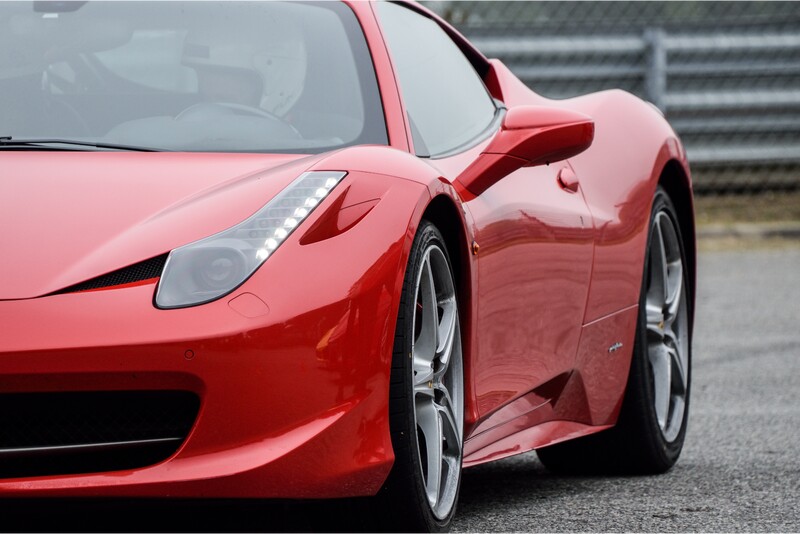 Vairuok Ferrari 458 Nemuno žiede
