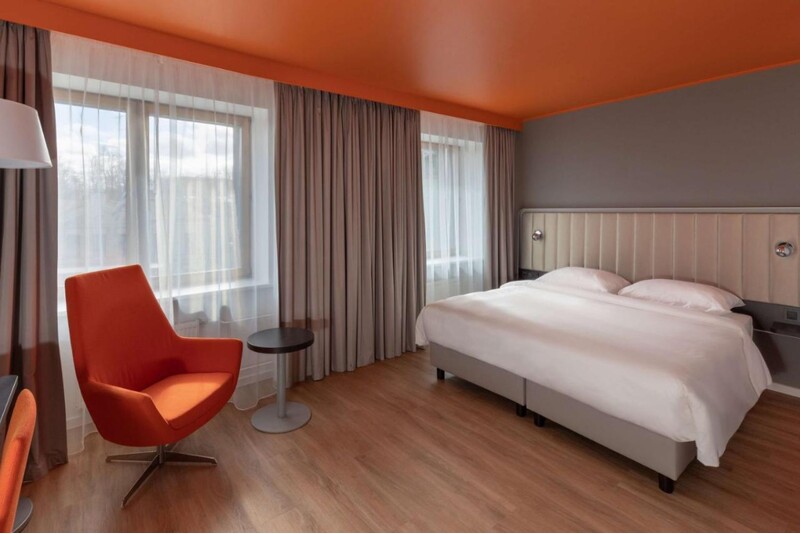 Mini atostogos dviem Park Inn by Radisson Meriton Conference & Spa Hotel Tallinn viešbutyje