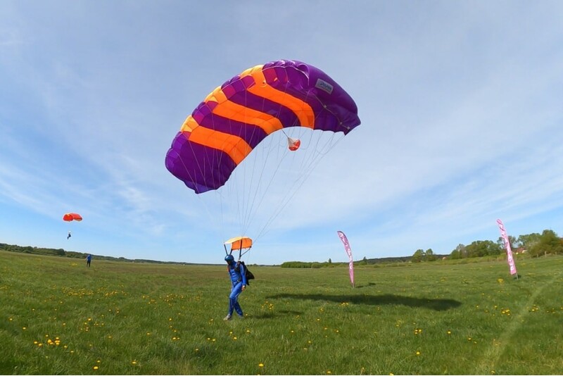 Šuolis su parašiutu „Static Line“ pradedantiesiems Daugpilyje