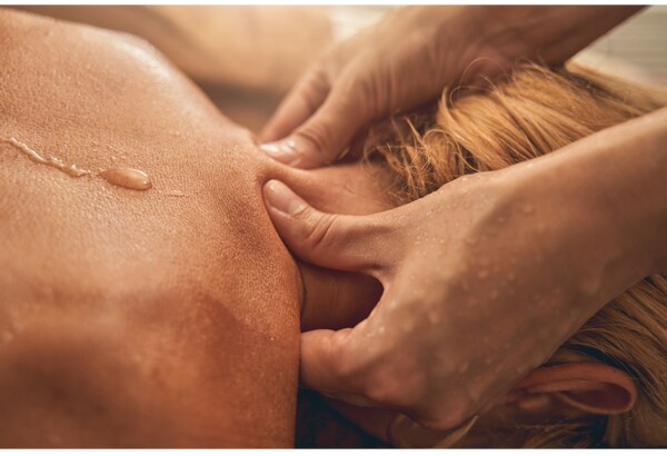 3 Individualūs masažai + DOVANA „Saulėja SPA“ Kaune