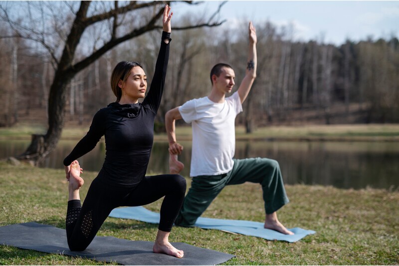 Asmeninė porų jogos pamoka gamtoje „Yoga with Ieva Lakshmi“