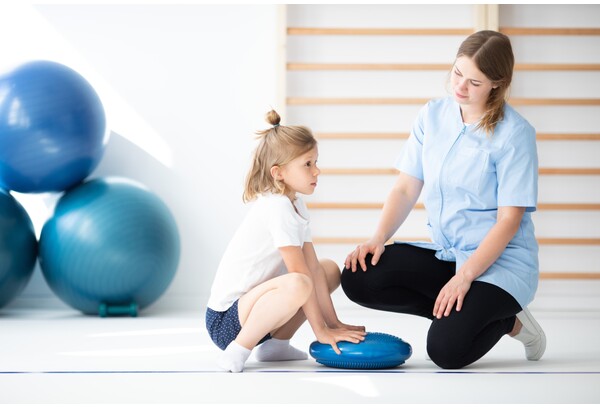 Individuali kineziterapija vaikui + DOVANA medicinos centre Kaune