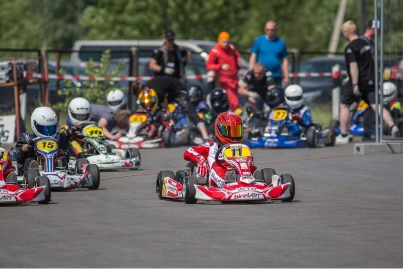 Pasivažinėjimas kartingu Anykščiuose 4 asmenims