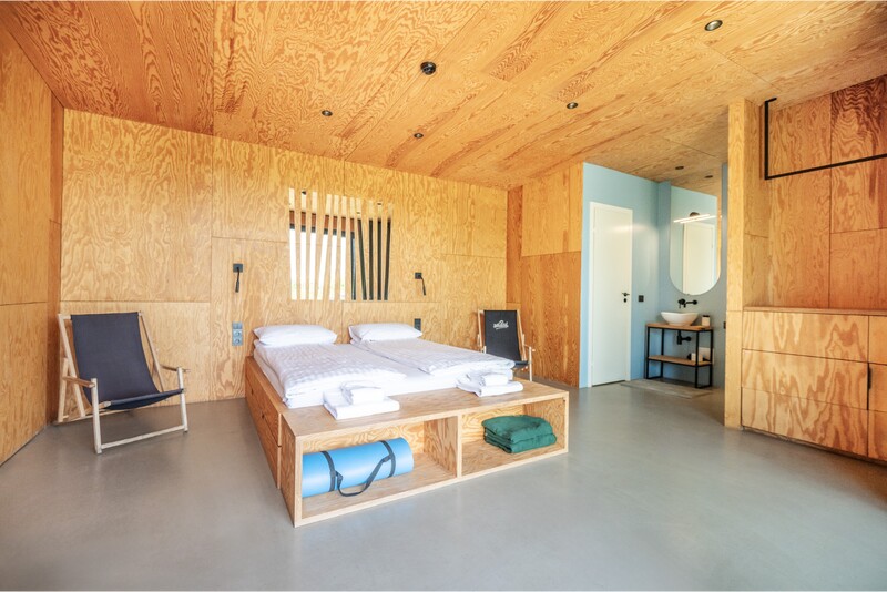 Poilsis su pusryčiais, sauna, sūkurine vonia ir irklentėmis Anykščiuose