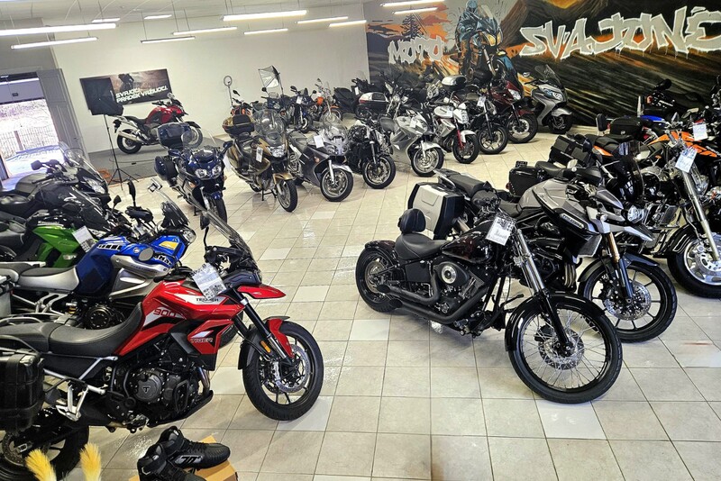Savarankiškas pasivažinėjimas BMW K1600GT motociklu