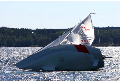 Ekstremalus buriavimas su galinga lenktynine jachta Trakuose 1-6 asmenims