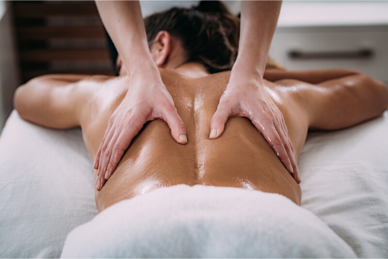 Nugaros masažas Mystic SPA Hub Vilniuje