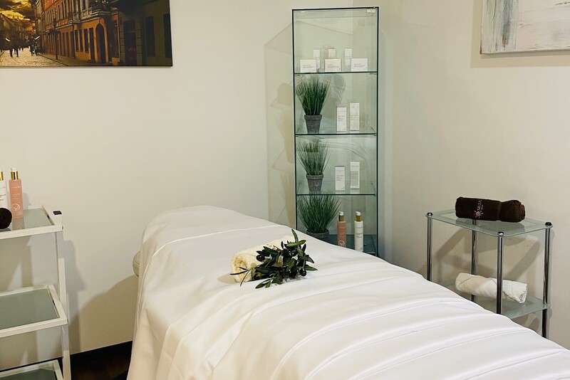 Tailandietiškas nugaros masažas „Saulėja SPA“ Kaune