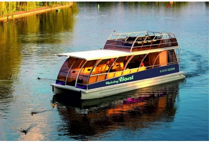 Pažink Trakų ežero grožį kartu su „Holiday-boat“