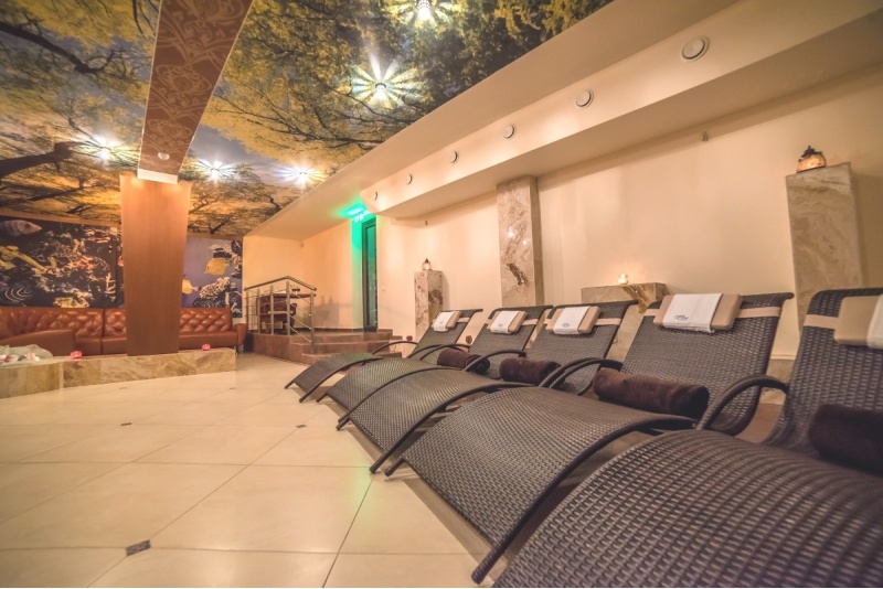 Poilsis dviem su vaizdu į jūrą „SPA Amber Palace“ Palangoje