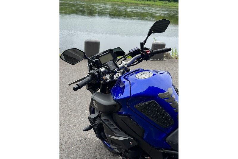 Pasivažinėjimas motociklu YAMAHA MT-10
