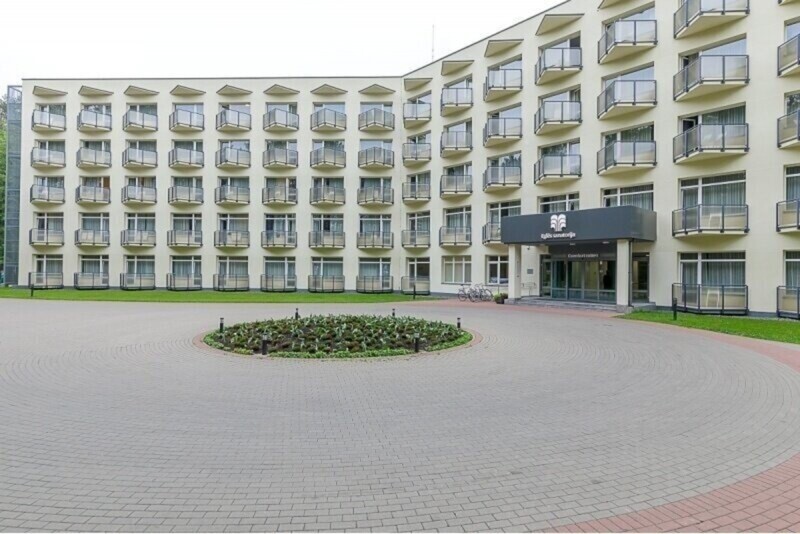 3 nakvynės su 12 procedūrų šeimai „Eglės sanatorijoje“ Druskininkuose
