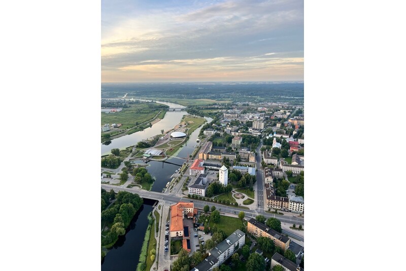 Įspūdingas skrydis oro balionu Jelgavoje, Bauskėje arba Rundalėje