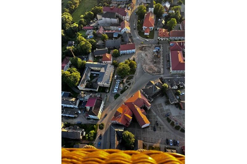 „Didysis skrydis“ – išskirtinis 2 valandų skrydis oro balionu