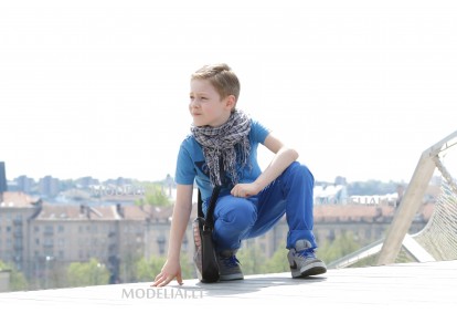 Stilinga asmeninė fotosesija vaikui Vilniuje