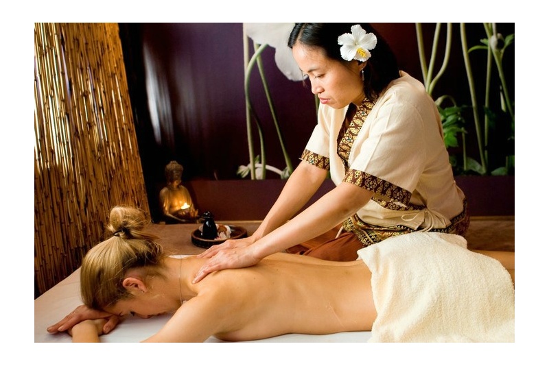 Tailandietiškas aromaterapinis viso kūno masažas Vilniuje