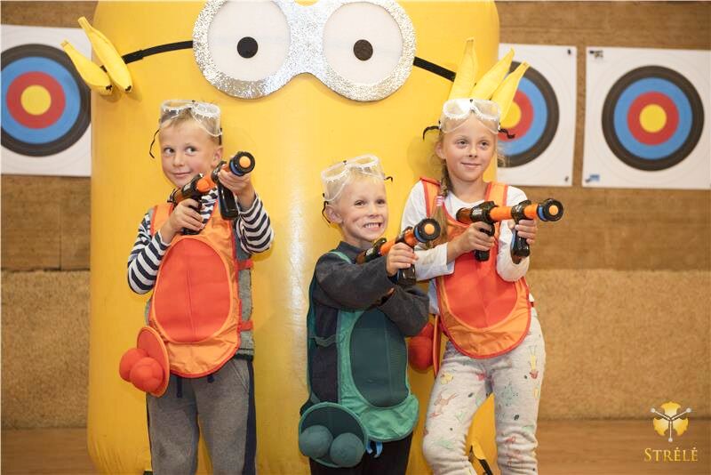 „Pimpačkiukų mūšis“ vaikams šaudymo centre „Strėlė“ Vilniuje