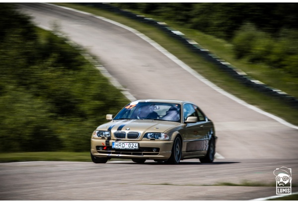 Ekstremalus pasivažinėjimas su „BMW 328i“ Nemuno žiedo trasoje