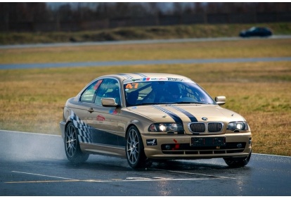 Vairuok sportinį „BMW 328i“ Nemuno žiedo trasoje