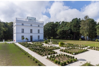 Prabangus poilsis su 9 patiekalų vakariene dviem „Vila Komoda“ Palangoje