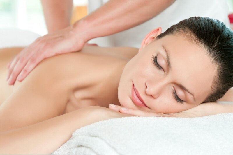 Ajurvedinis aromaterapinis viso kūno masažas