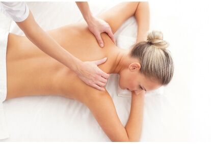 Nugaros masažas „Grožio ir sveikatos klinikoje“ Šiauliuose