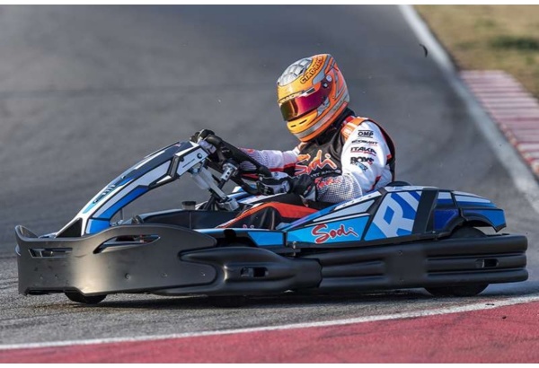 Pasivažinėjimas 13AG kartingu kartodrome „Mande“ Šiauliuose