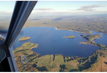 Išskirtinis skrydis virš Platelių ežero su Aviarte